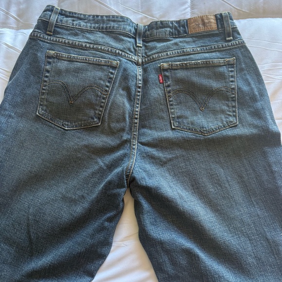 Vintage Levi's Blue Bootcut Women's Jeans - 16W Medium - Picture 4 of 6